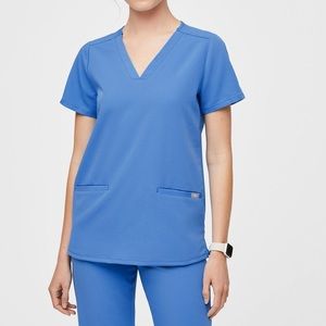 Figs Casma Three pocket scrub top